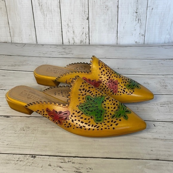 L'Artiste By Spring Step Handpainted Leather Galatina Mule - Picture 1 of 12